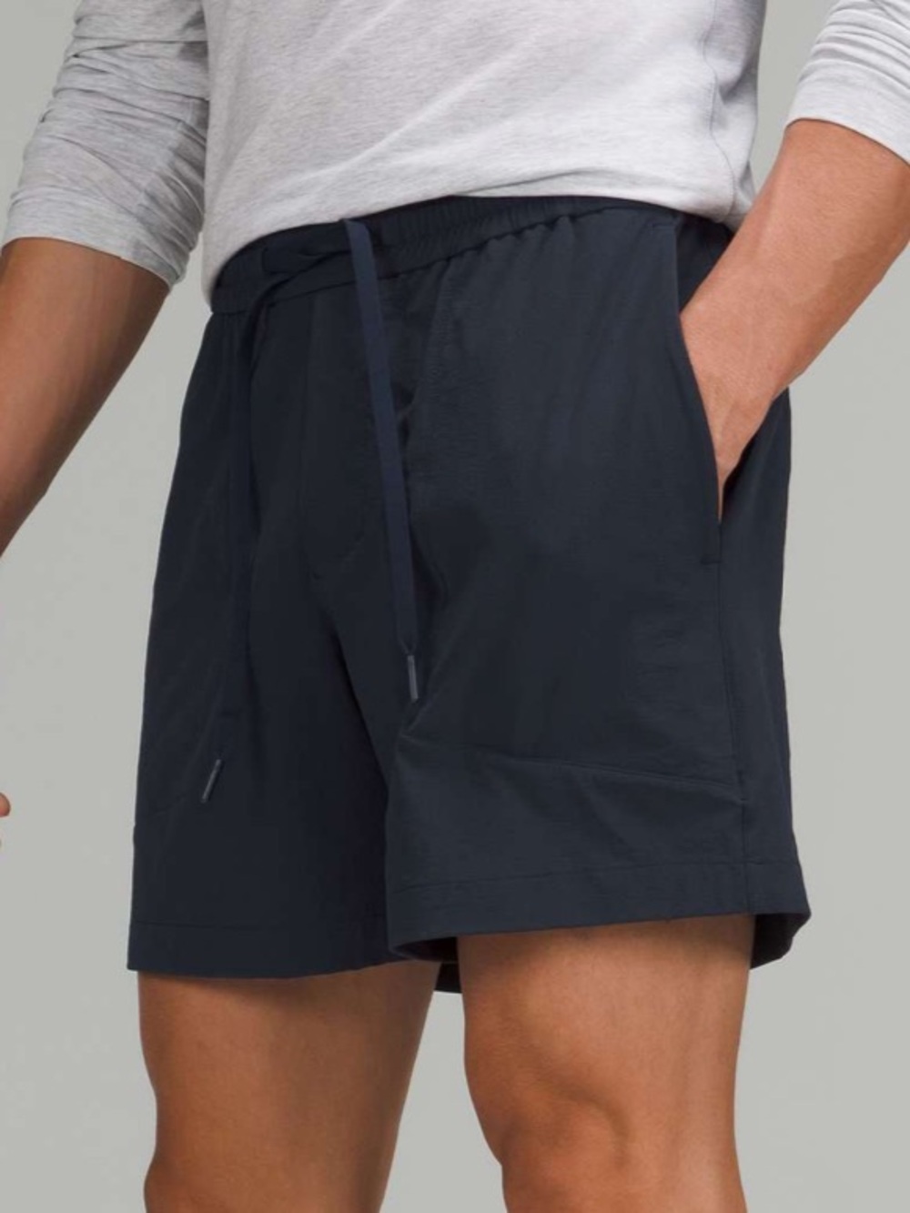 Lululemon Bowline Short 5" *Stretch Ripstop
Classic Navy